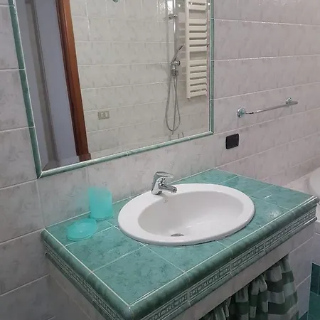 Dalla Gio Πανσιόν